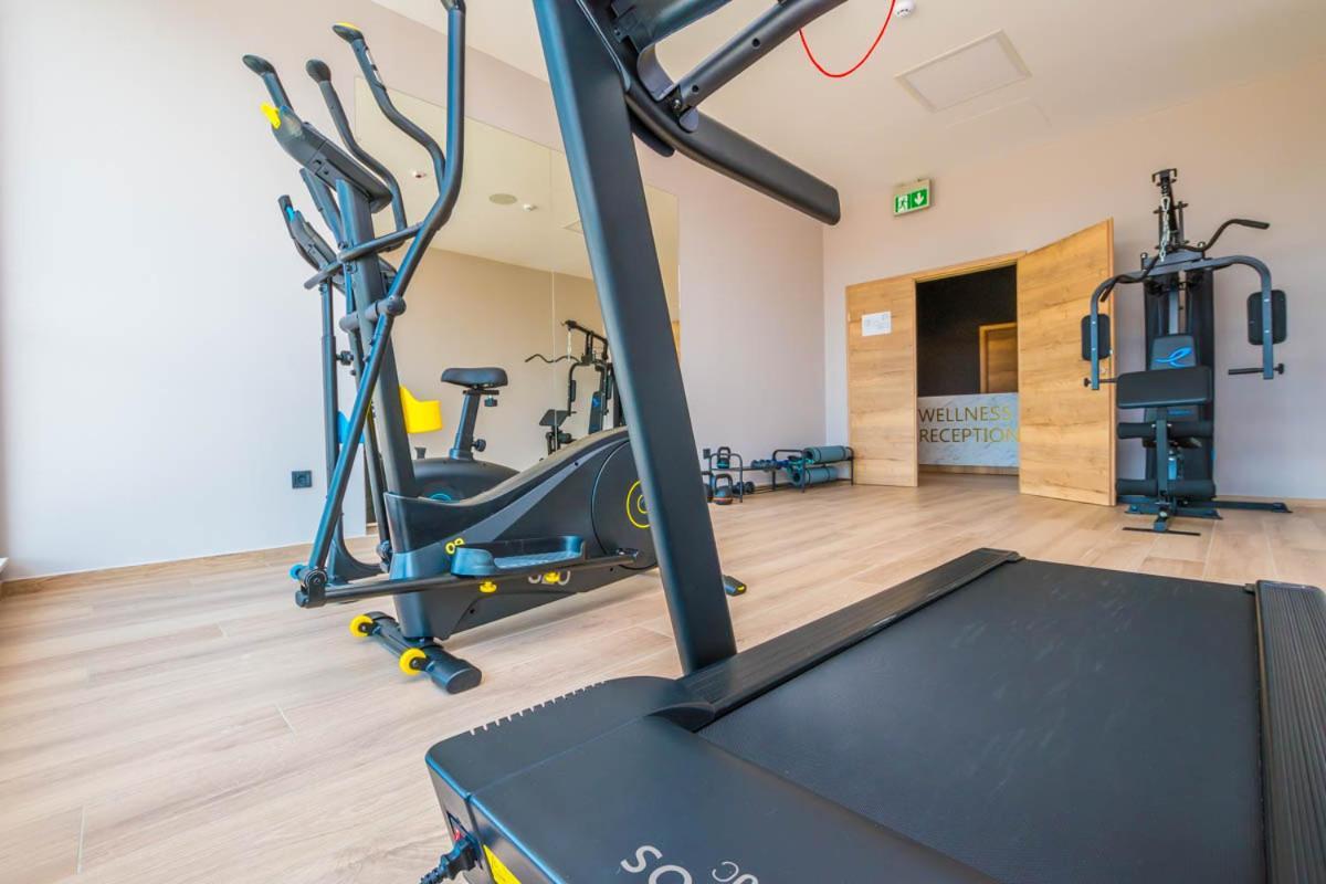 Hotel Delfin Lanterna Tar-Vabriga Zewnętrze zdjęcie
