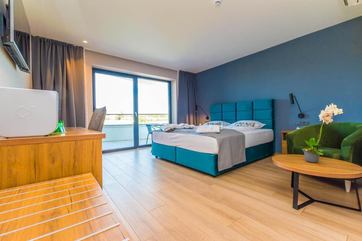 Hotel Delfin Lanterna Tar-Vabriga Zewnętrze zdjęcie