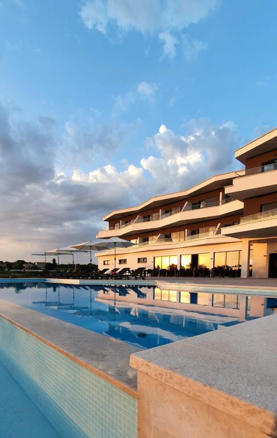 Hotel Delfin Lanterna Tar-Vabriga Zewnętrze zdjęcie